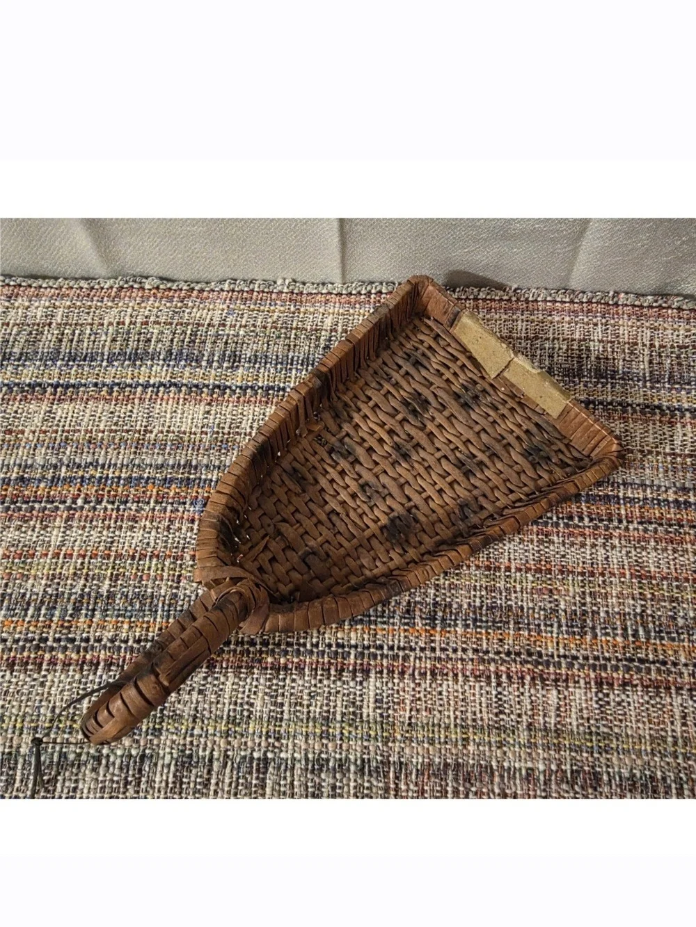 Vintage Handwoven Brown Wicker Dustpan Basket - Rustic Home Accent